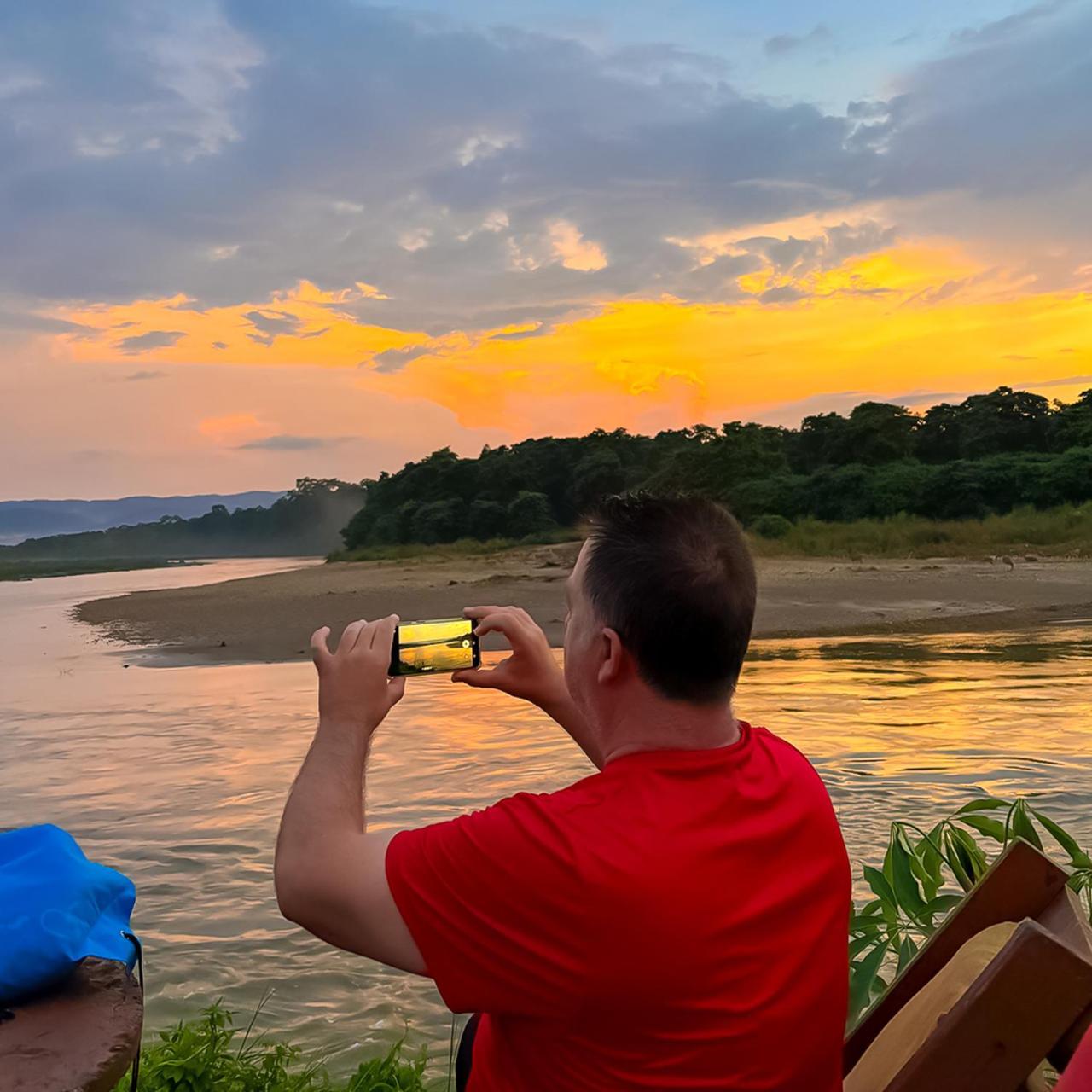 Greenland Safari, Sauraha Ngoại thất bức ảnh